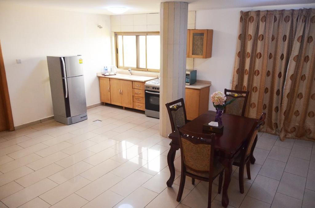 Mensvic Grand Hotel Accra Pokoj fotografie